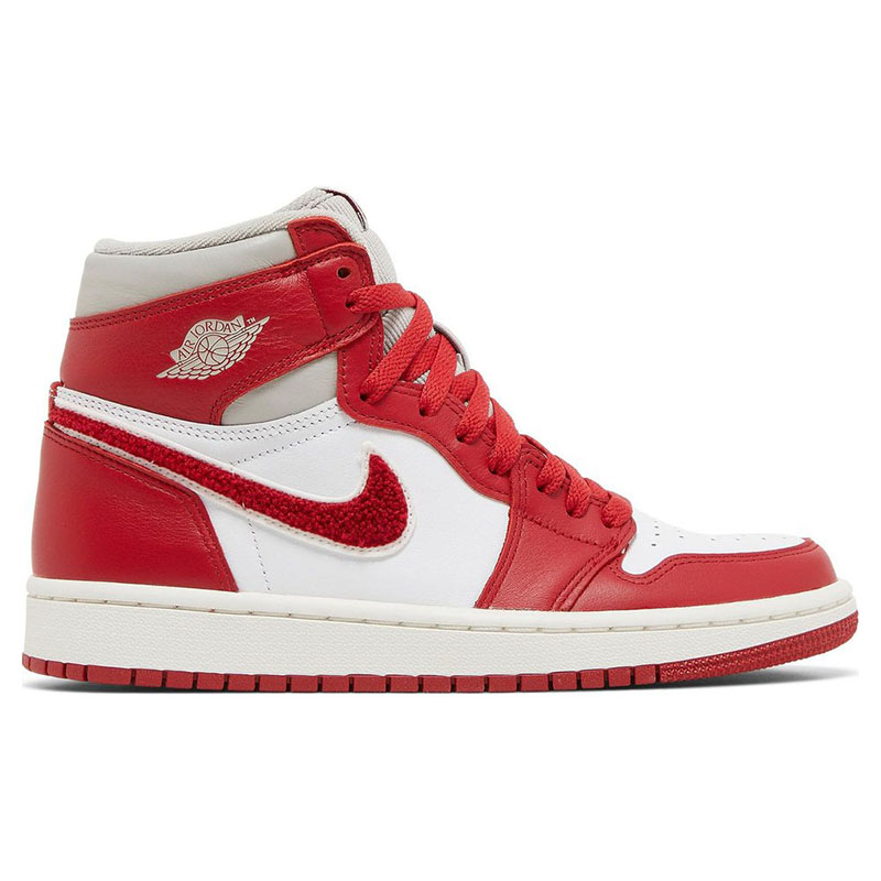 AIR JORDAN 1 HIGH OG 'NEWSTALGIA CHENILLE'