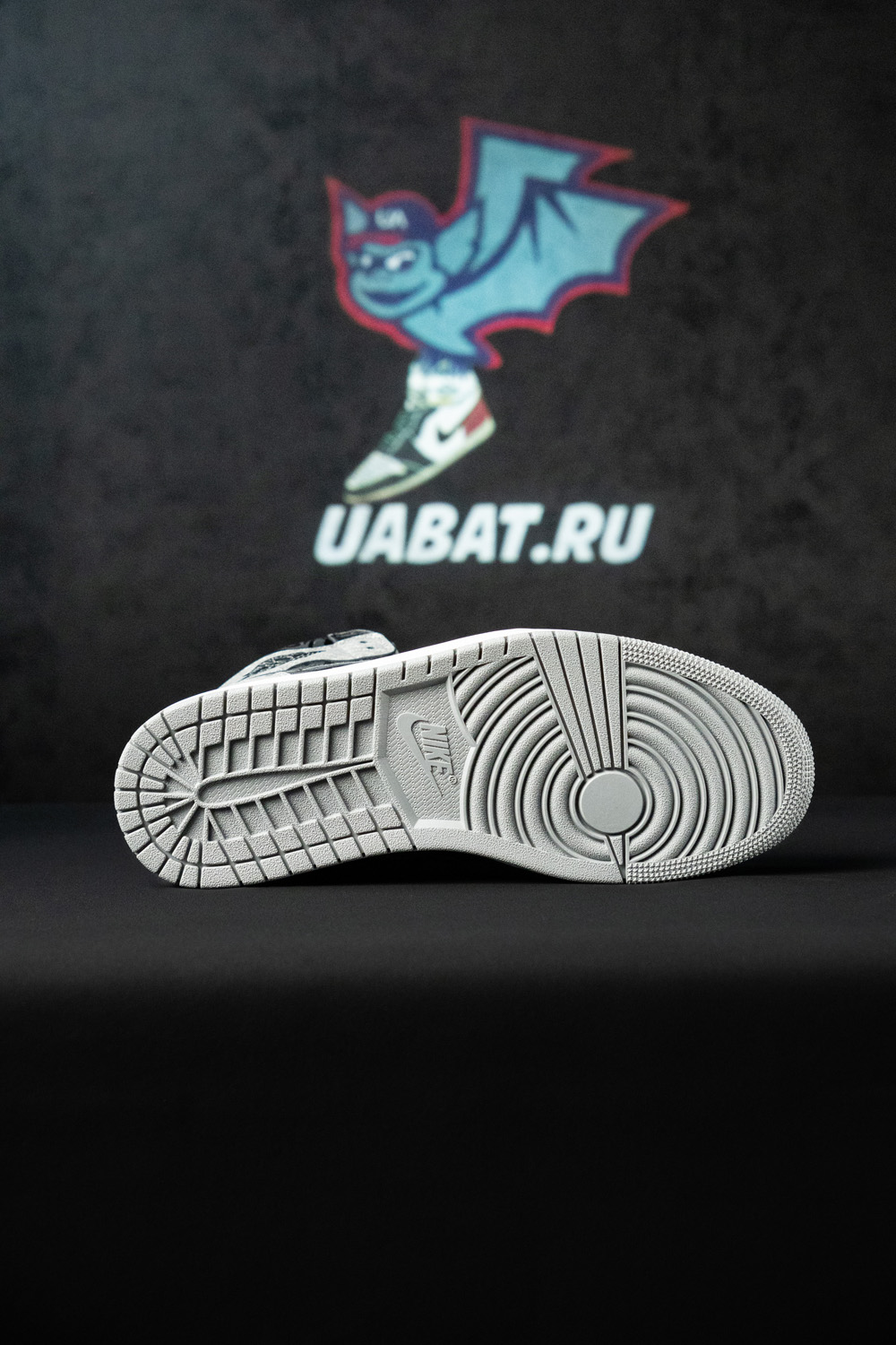 AIR JORDAN 1 HIGH OG 'REBELLIONAIRE'
