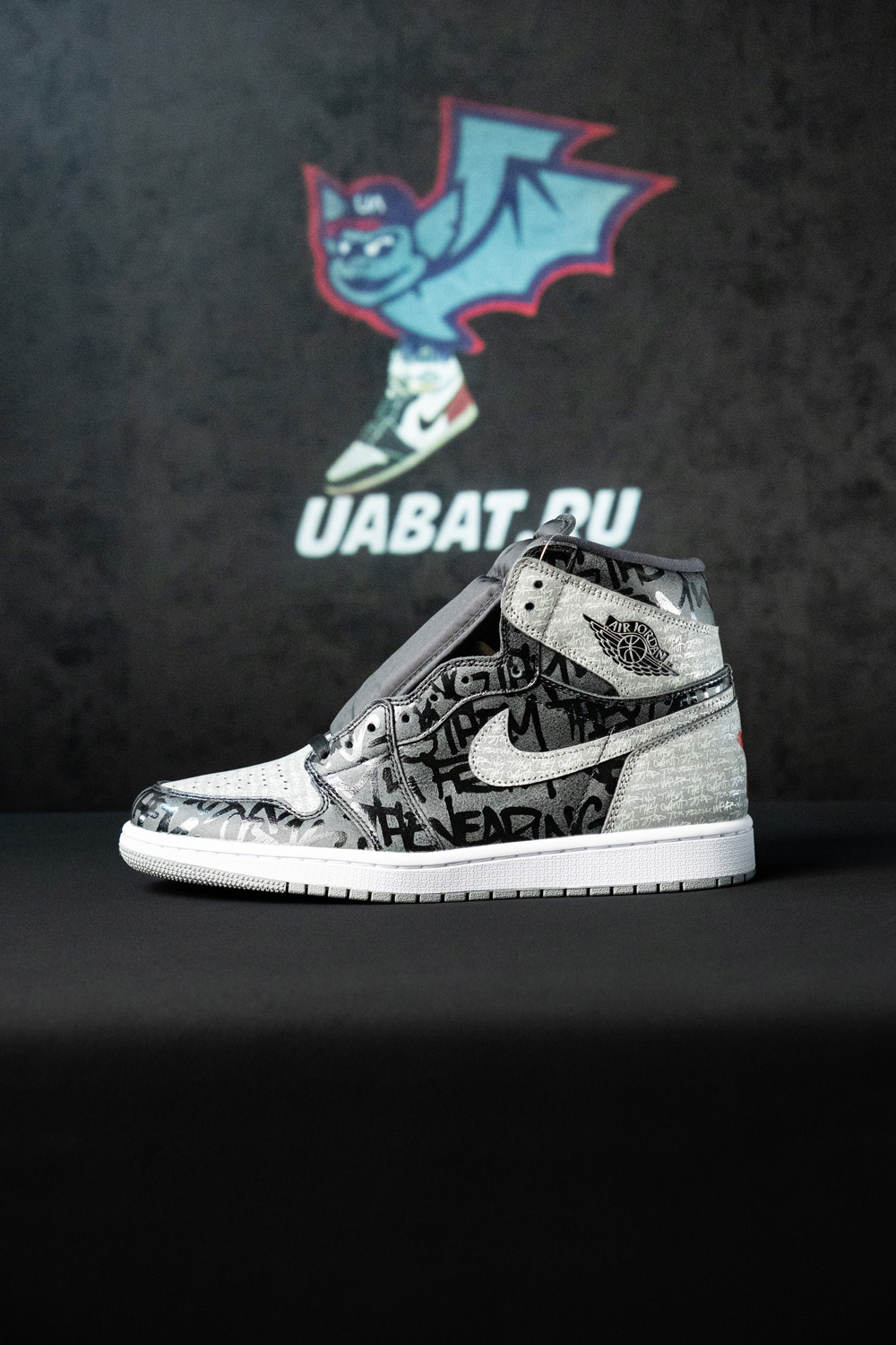 AIR JORDAN 1 HIGH OG 'REBELLIONAIRE'
