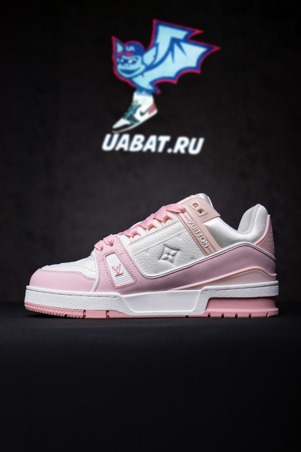 Louis Vuitton Trainer Pink Rose