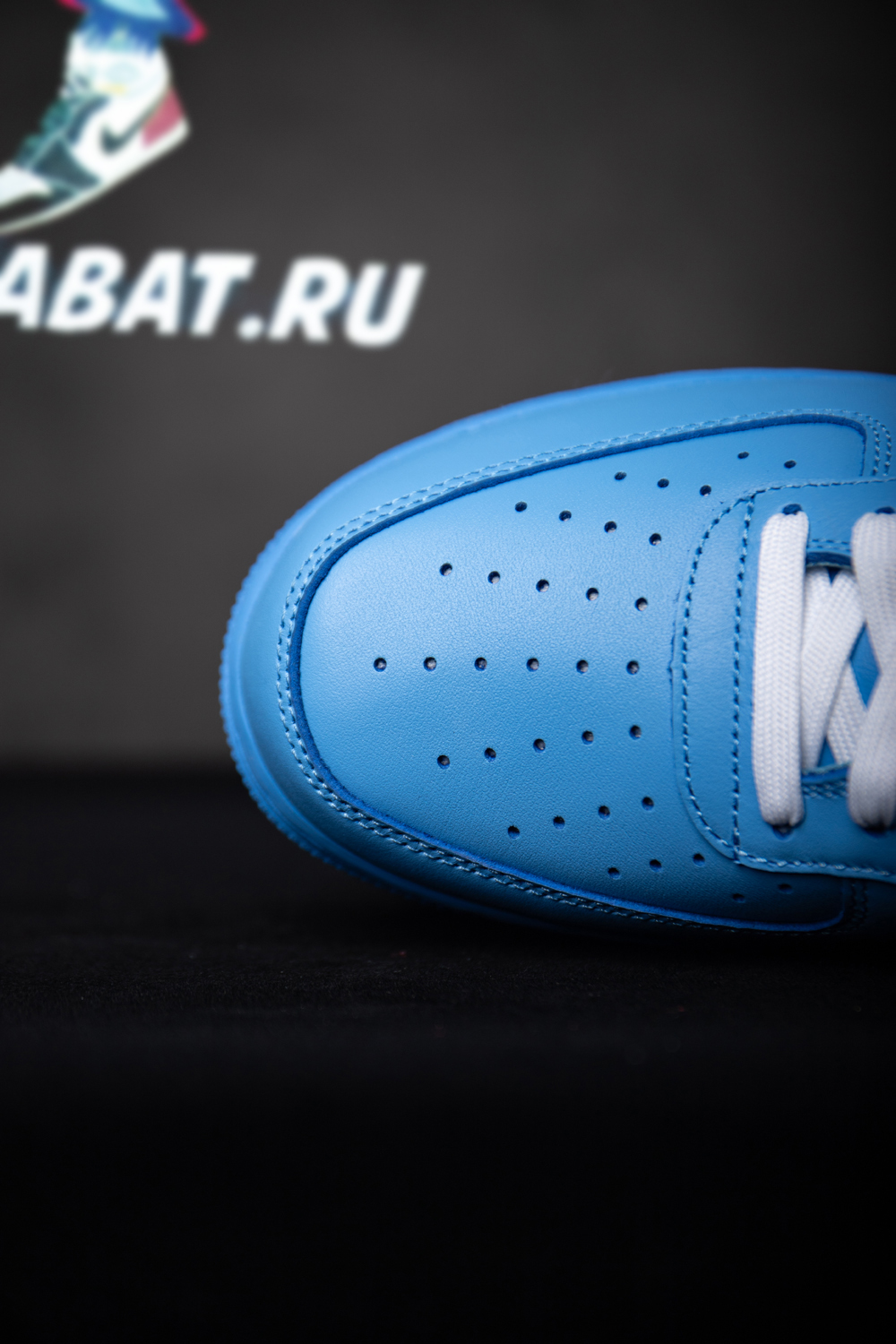 Off-White x Air Force 1 Low '07 'MCA'