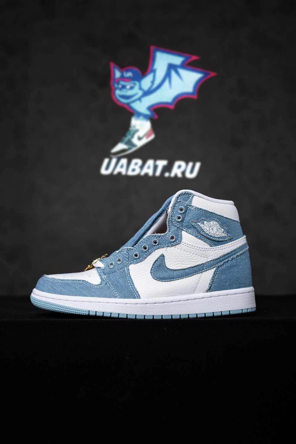AIR JORDAN 1 HIGH OG 'DENIM'
