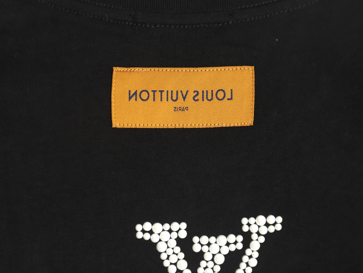 Louis Vuitton pearl hot diamond letter logo short sleeve TSK1