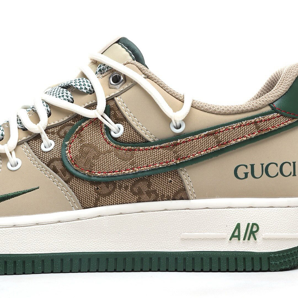 NIKE AIR FORCE 1'07 x Gucci