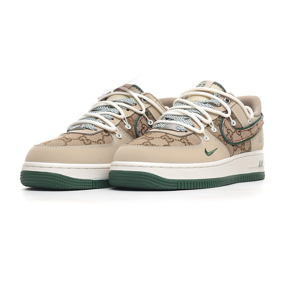 NIKE AIR FORCE 1'07 x Gucci
