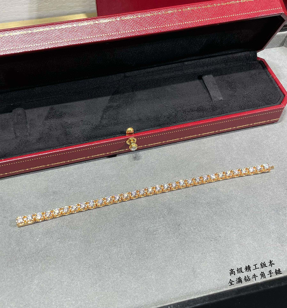 Cartier full diamond horn bracelet A0285