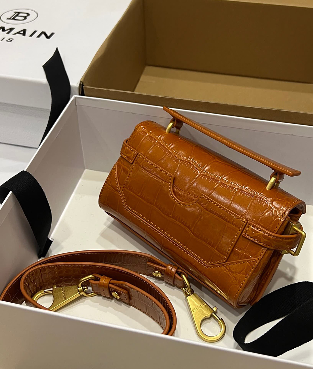 Balmain B-Buzz 19 Bags L014F8 19*12*7.5cm