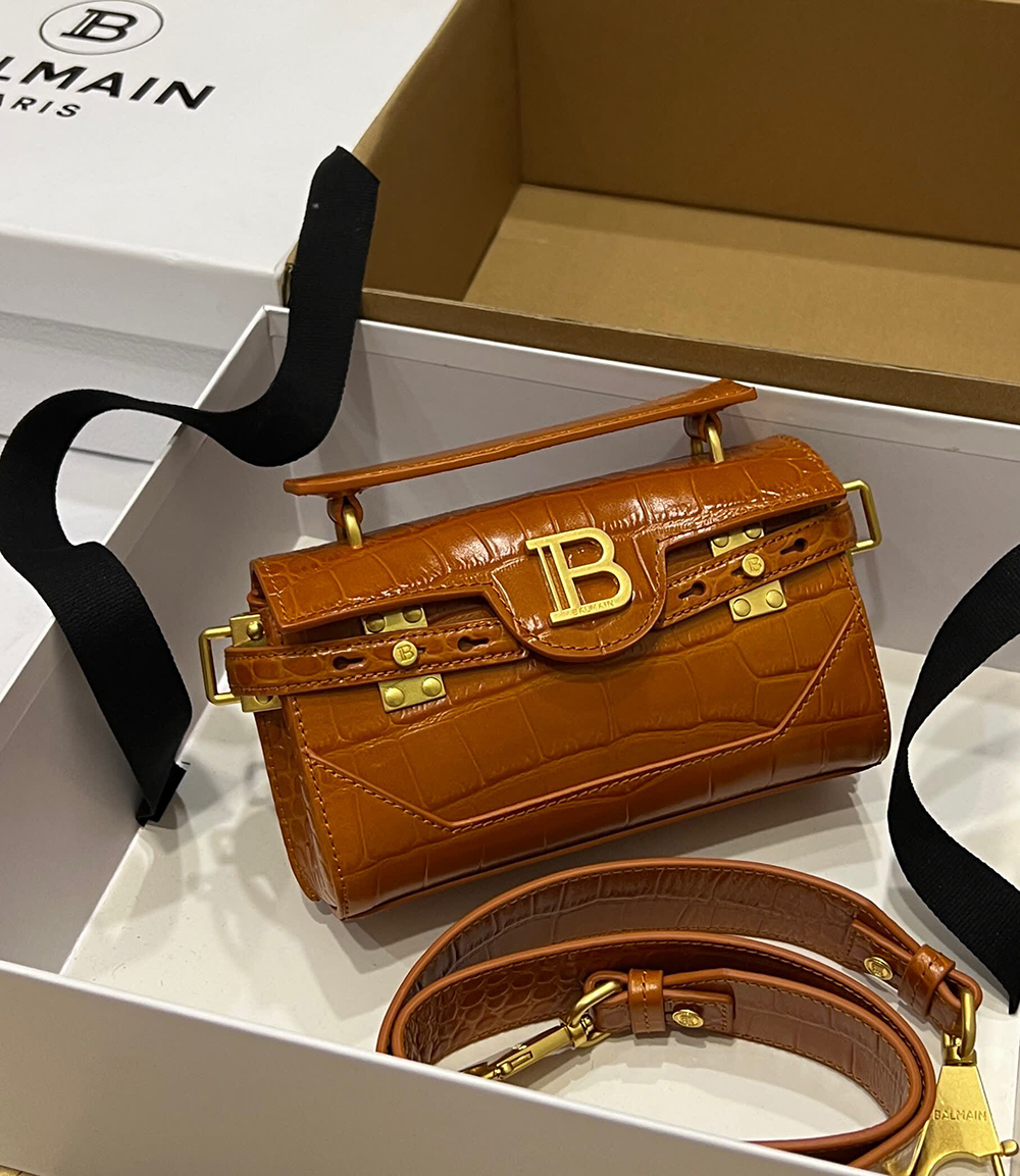 Balmain B-Buzz 19 Bags L014F8 19*12*7.5cm