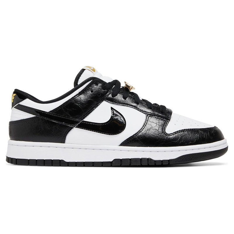 Dunk Low SE 'World Champ'