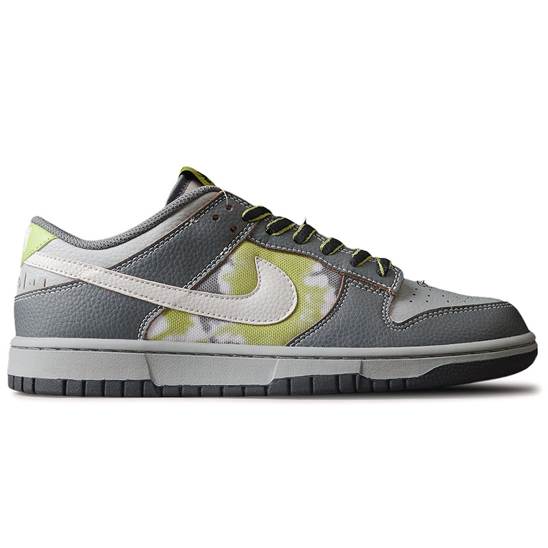 HUF X DUNK LOW SB 'WAIT, WHAT' FRIENDS & FAMILY