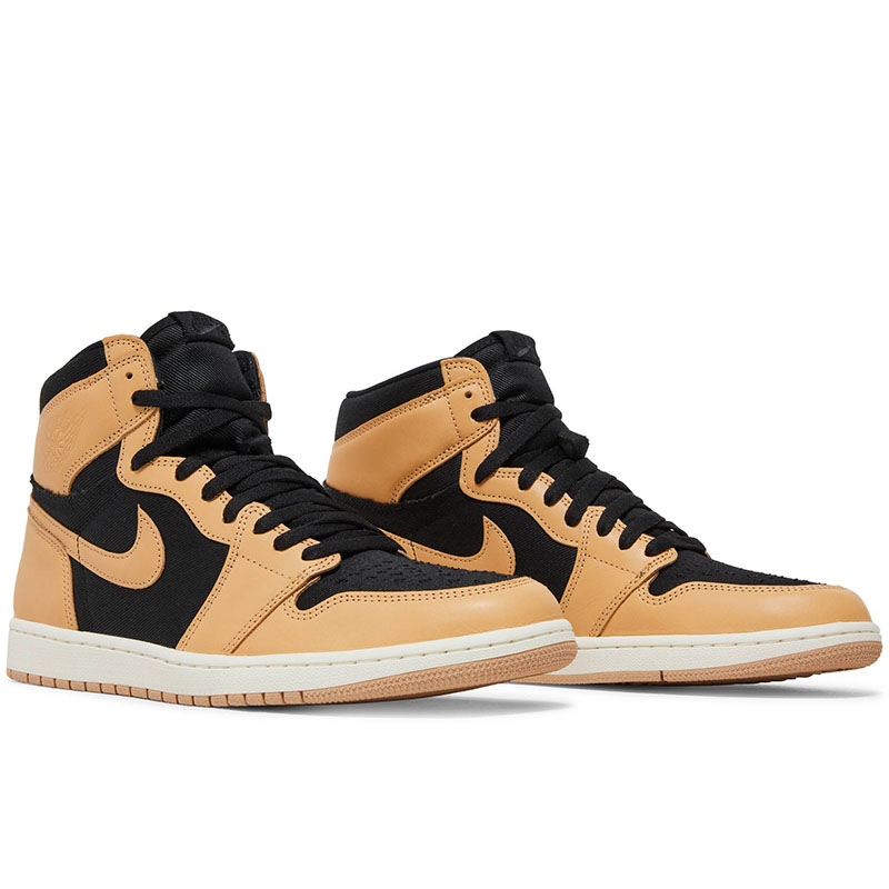 AIR JORDAN 1 RETRO HIGH OG 'HEIRLOOM'