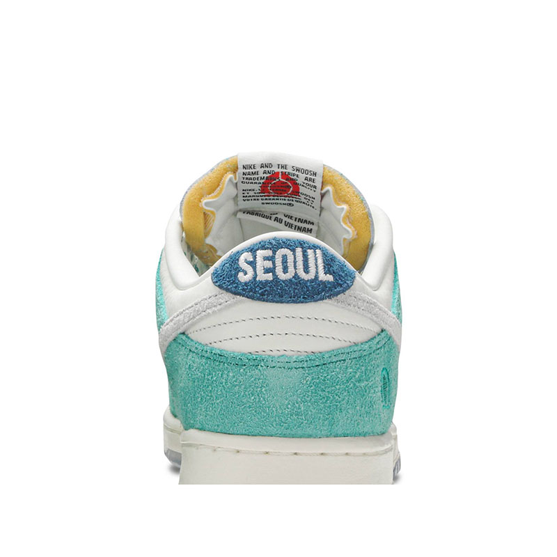 KASINA X DUNK LOW 'ROAD SIGN'
