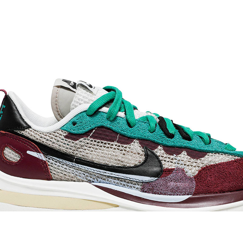 SACAI X VAPORWAFFLE SP 'STRING VILLAIN RED'