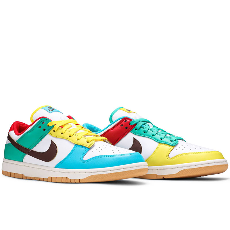 DUNK LOW SE 'FREE.99 - WHITE'