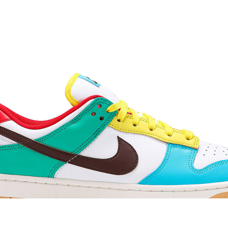 DUNK LOW SE 'FREE.99 - WHITE'