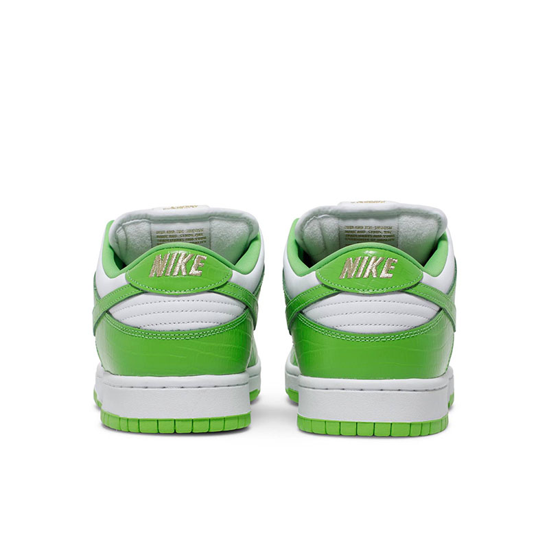 SUPREME X DUNK LOW OG SB QS 'MEAN GREEN'