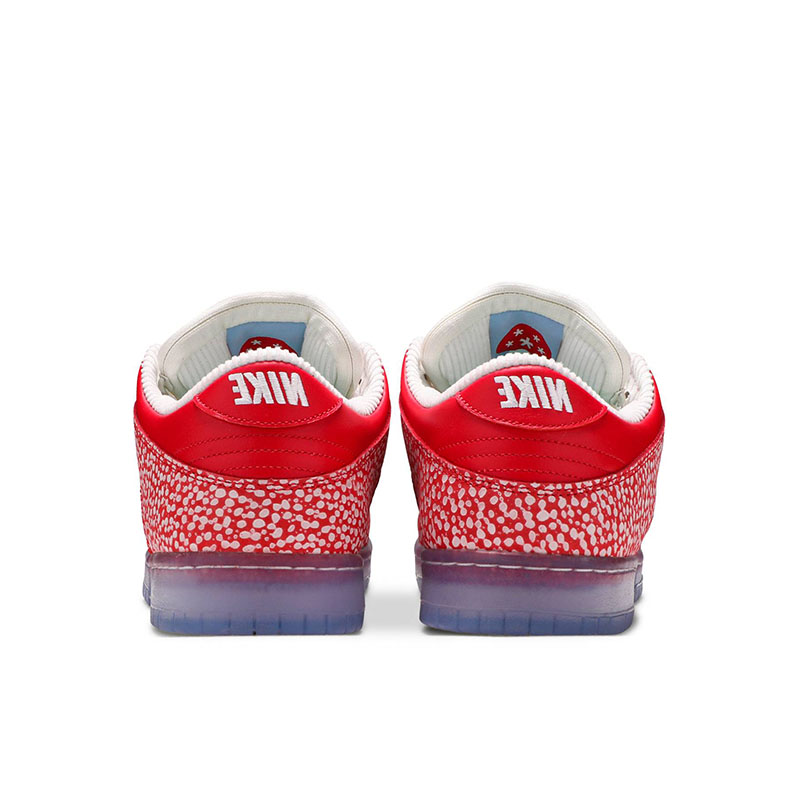 STINGWATER X DUNK LOW SB 'MAGIC MUSHROOM'