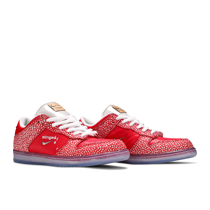STINGWATER X DUNK LOW SB 'MAGIC MUSHROOM'