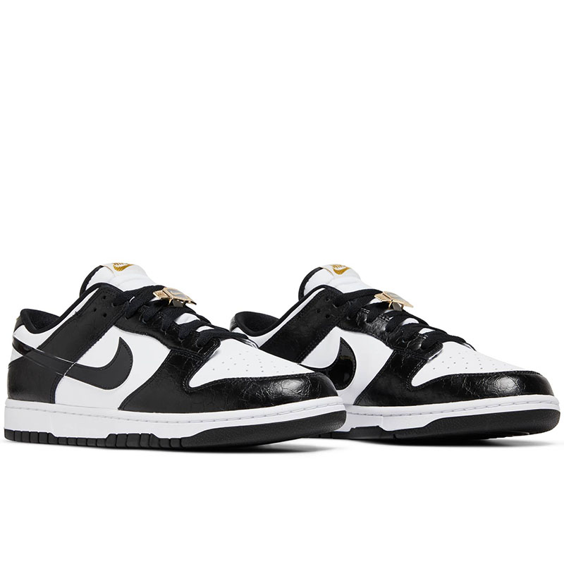 Dunk Low SE 'World Champ'