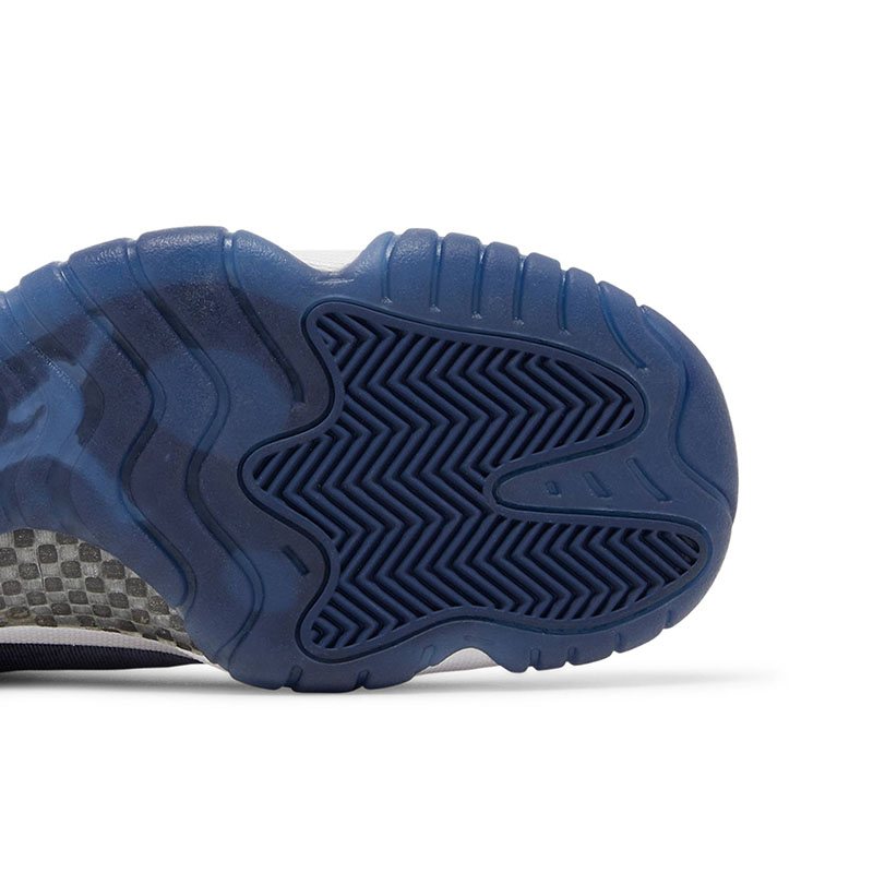 AIR JORDAN 11 RETRO 'NAVY VELVET'