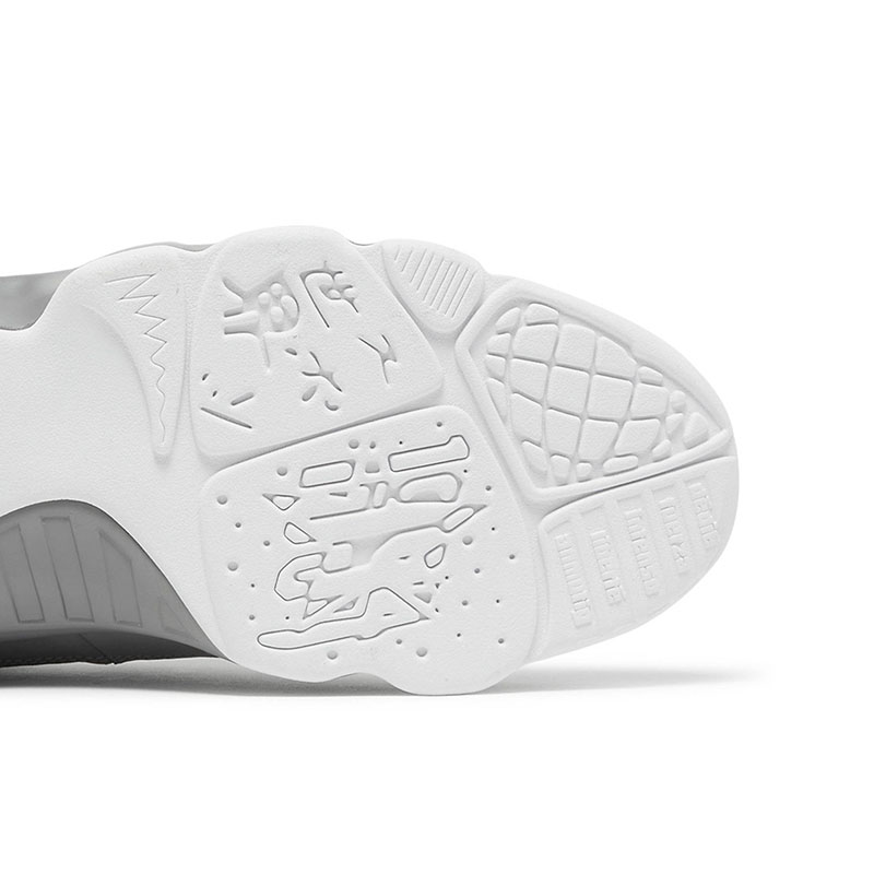 AIR JORDAN 9 RETRO 'PARTICLE GREY'