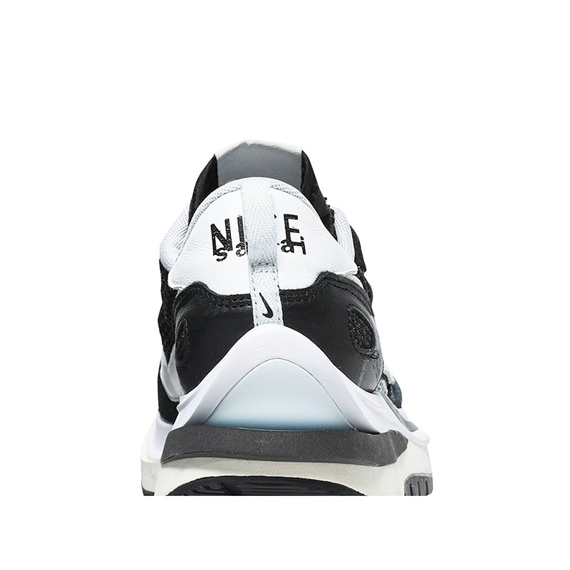 SACAI X VAPORWAFFLE 'BLACK WHITE'