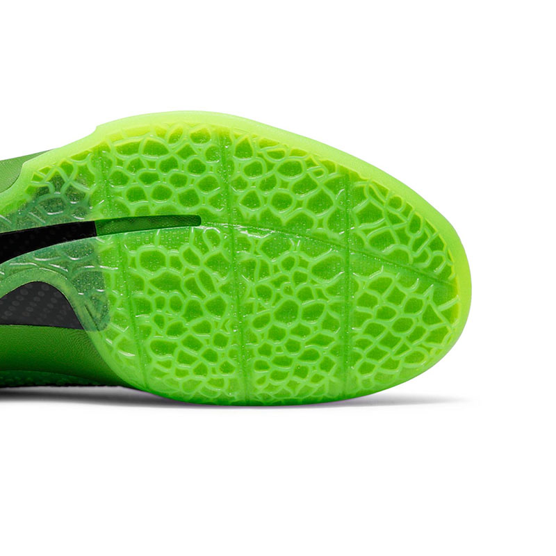 ZOOM KOBE 6 PROTRO 'GRINCH'