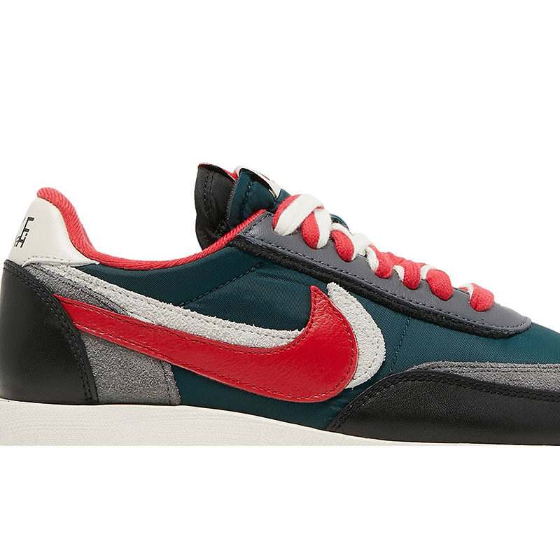SACAI X UNDERCOVER X LDWAFFLE 'MIDNIGHT SPRUCE UNIVERSITY RED'