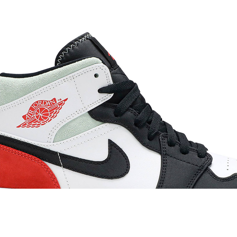 AIR JORDAN 1 MID SE 'RED BLACK TOE'