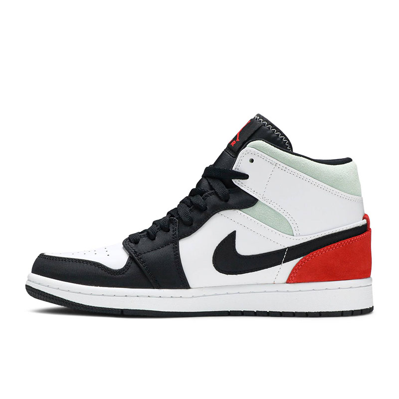 AIR JORDAN 1 MID SE 'RED BLACK TOE'