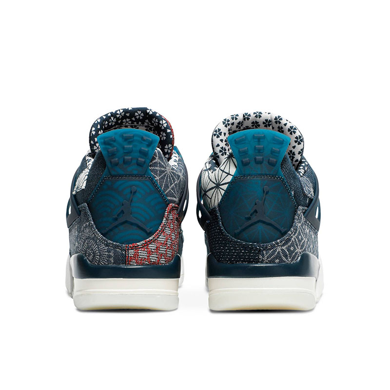 AIR JORDAN 4 RETRO SE 'SASHIKO'