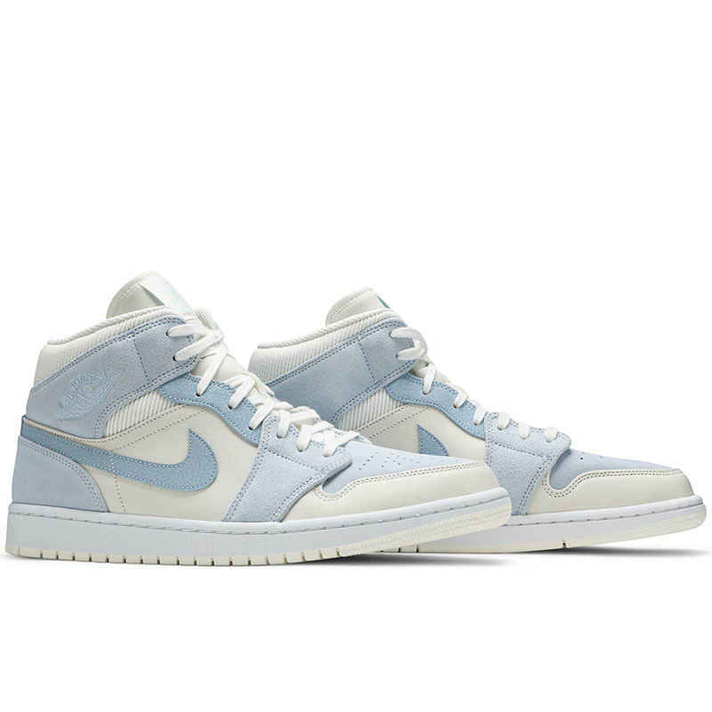 AIR JORDAN 1 MID SE 'SAIL LIGHT BLUE'