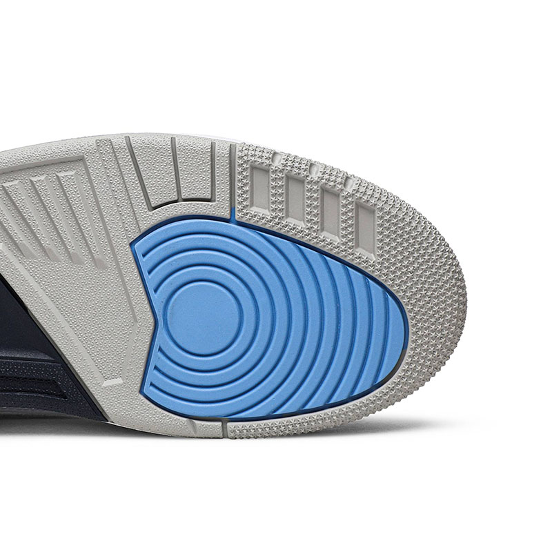 AIR JORDAN 3 RETRO 'UNC'