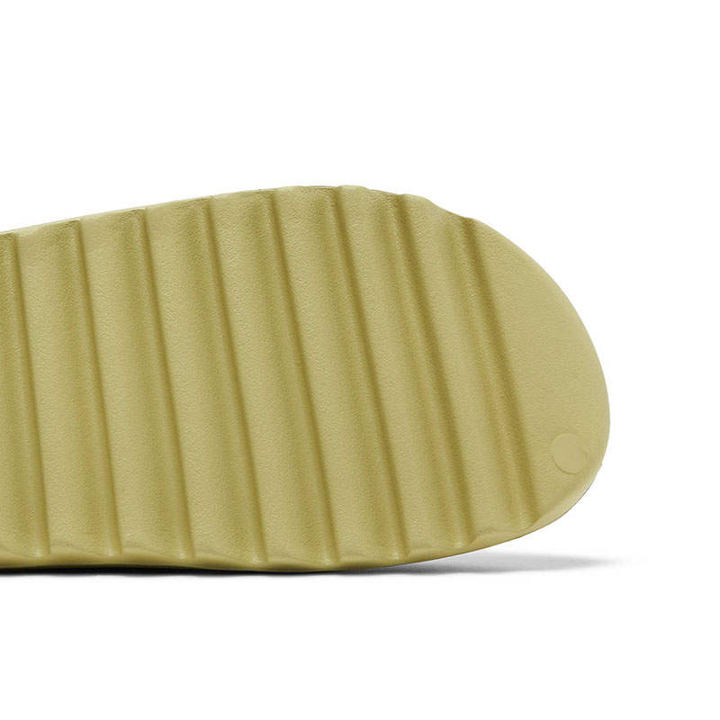 YEEZY SLIDES 'RESIN' 2022