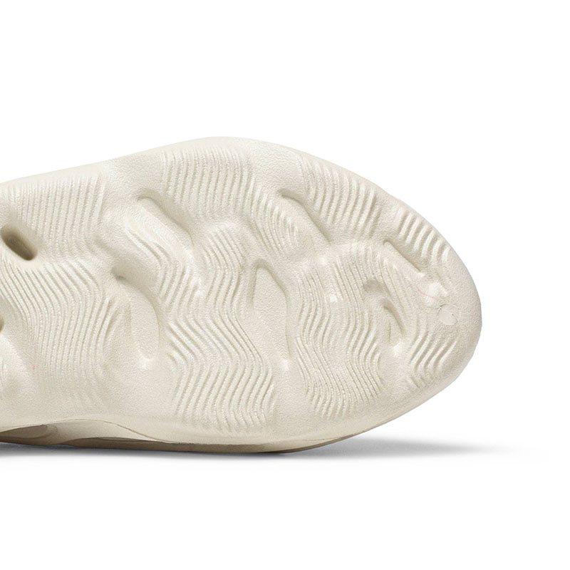 YEEZY FOAM RUNNER 'ARARAT'