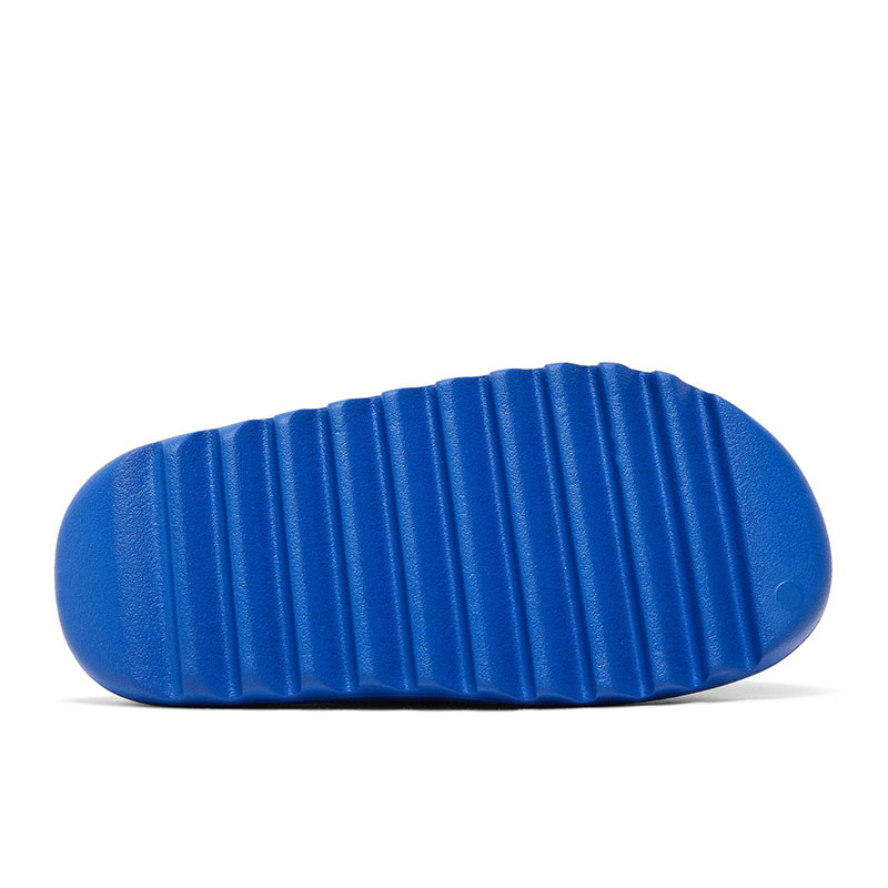 YEEZY SLIDES 'AZURE'