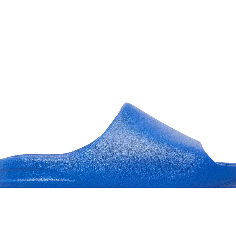 YEEZY SLIDES 'AZURE'