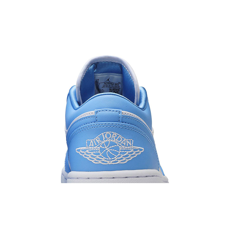 AIR JORDAN 1 LOW 'UNC'