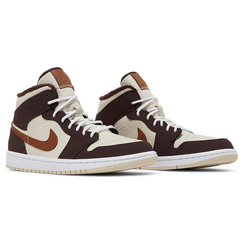 AIR JORDAN 1 MID SE 'CREAM DARK CHOCOLATE'