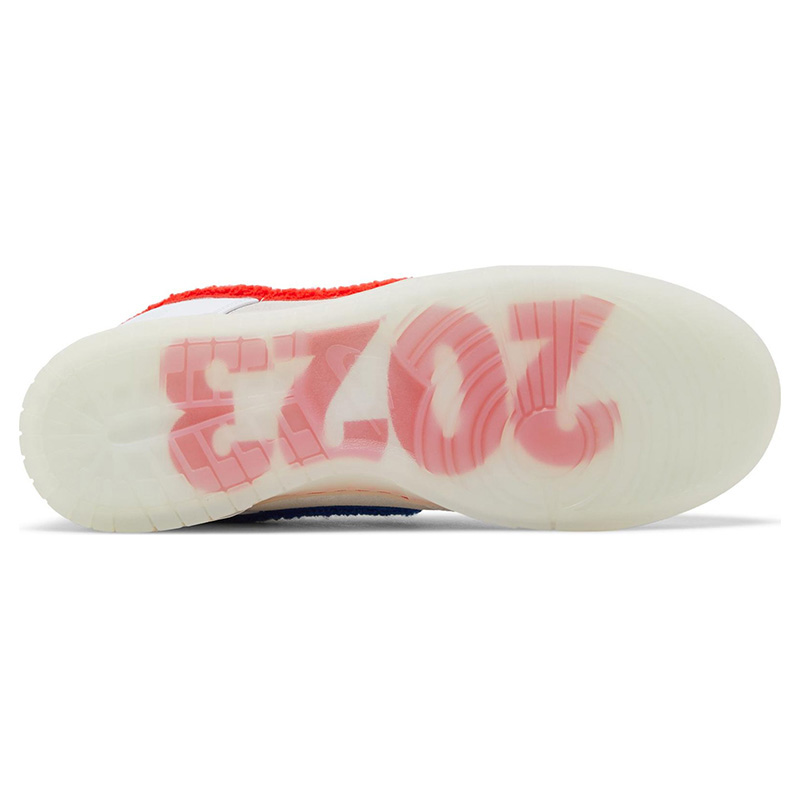 DUNK LOW 'YEAR OF THE RABBIT - WHITE RABBIT CANDY'