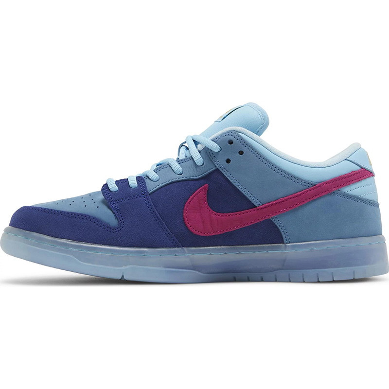 Run The Jewels x Dunk Low SB '4/20'