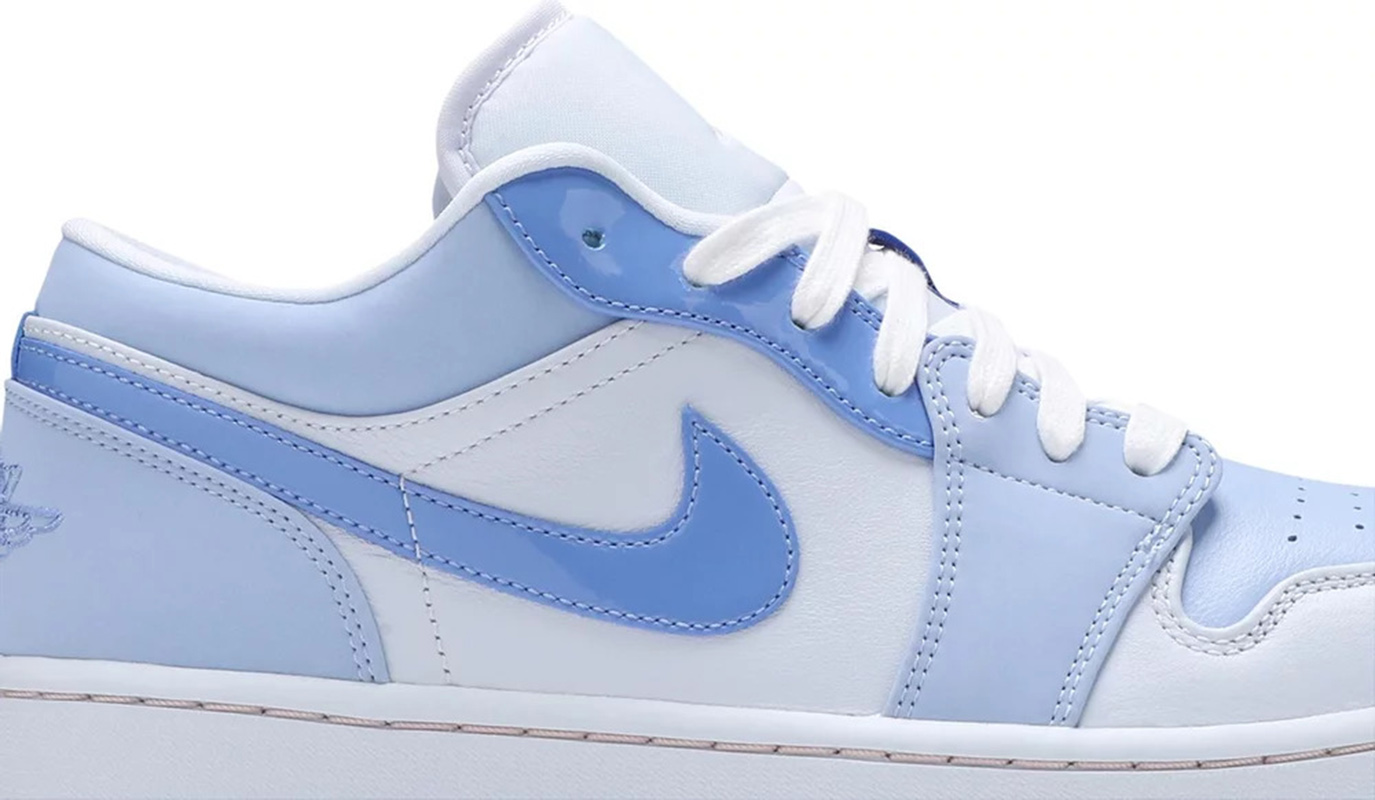 Air Jordan 1 Low SE 'Mighty Swooshers'