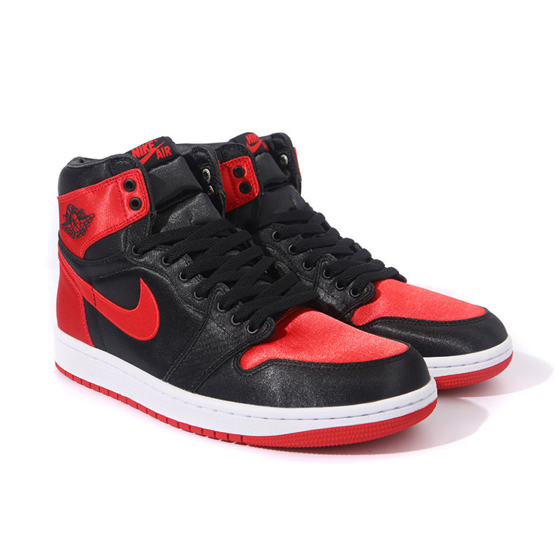 Air Jordan 1 Retro High OG 'Satin Bred'