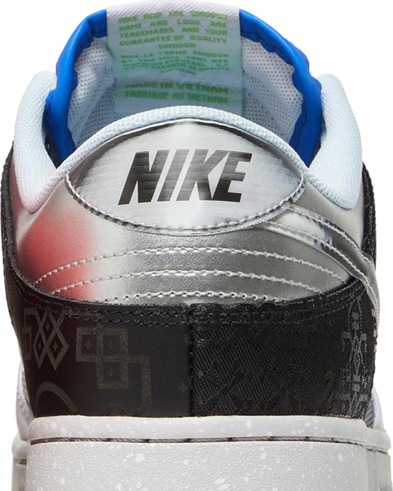 CLOT x Dunk Low SP 'What The' With Trading Card