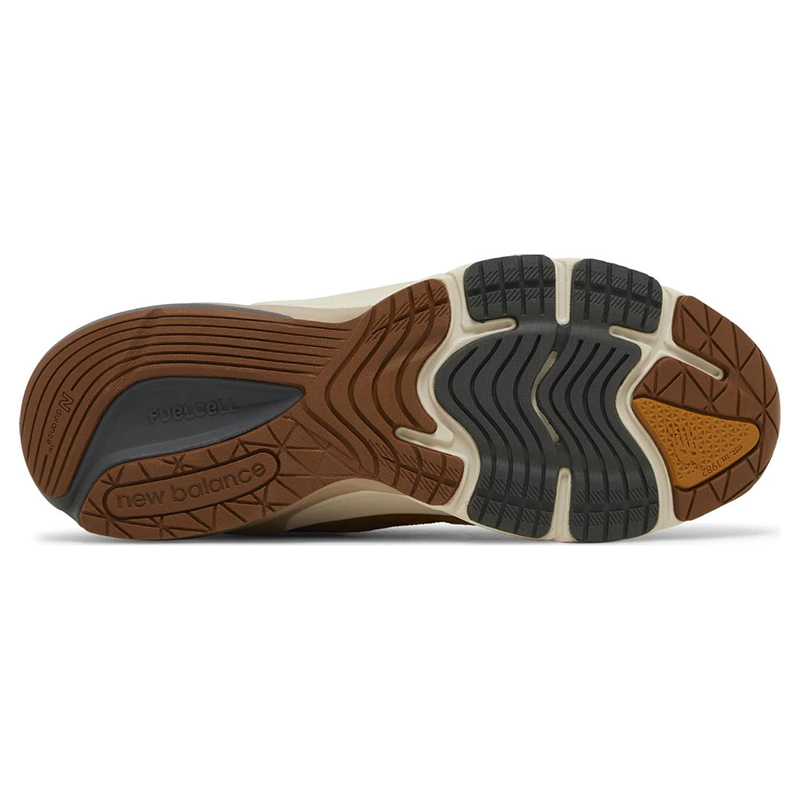 Carhartt WIP x 990v6 Made in USA 'Sculpture Center'