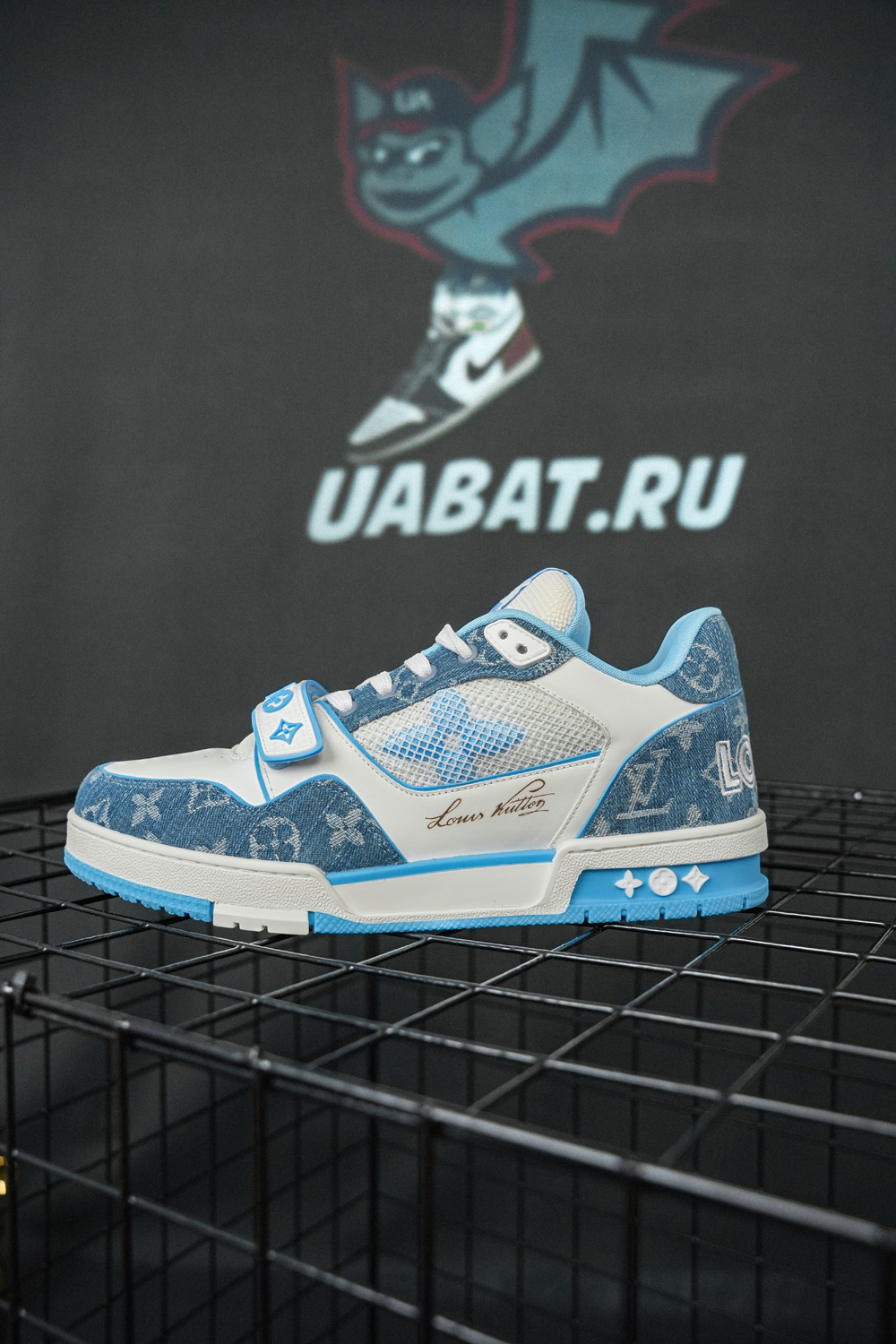 Louis Vuitton Trainer Low 'Light Blue Monogram Denim'