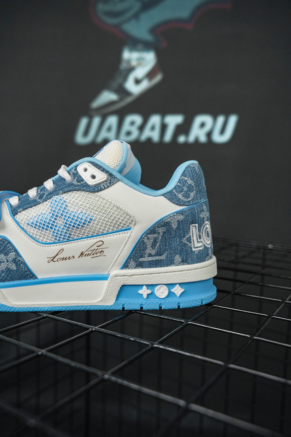 Louis Vuitton Trainer Low 'Light Blue Monogram Denim'