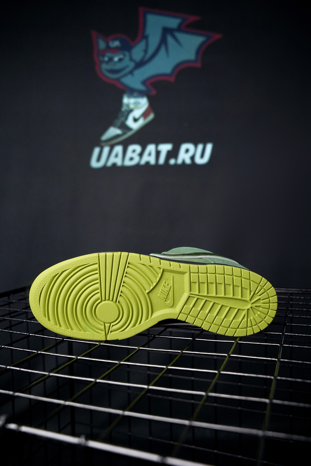 CONCEPTS X DUNK LOW SB 'GREEN LOBSTER'