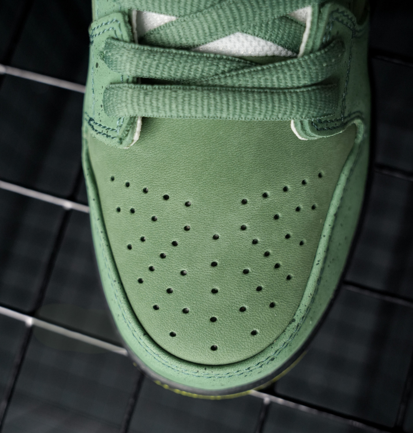 CONCEPTS X DUNK LOW SB 'GREEN LOBSTER'