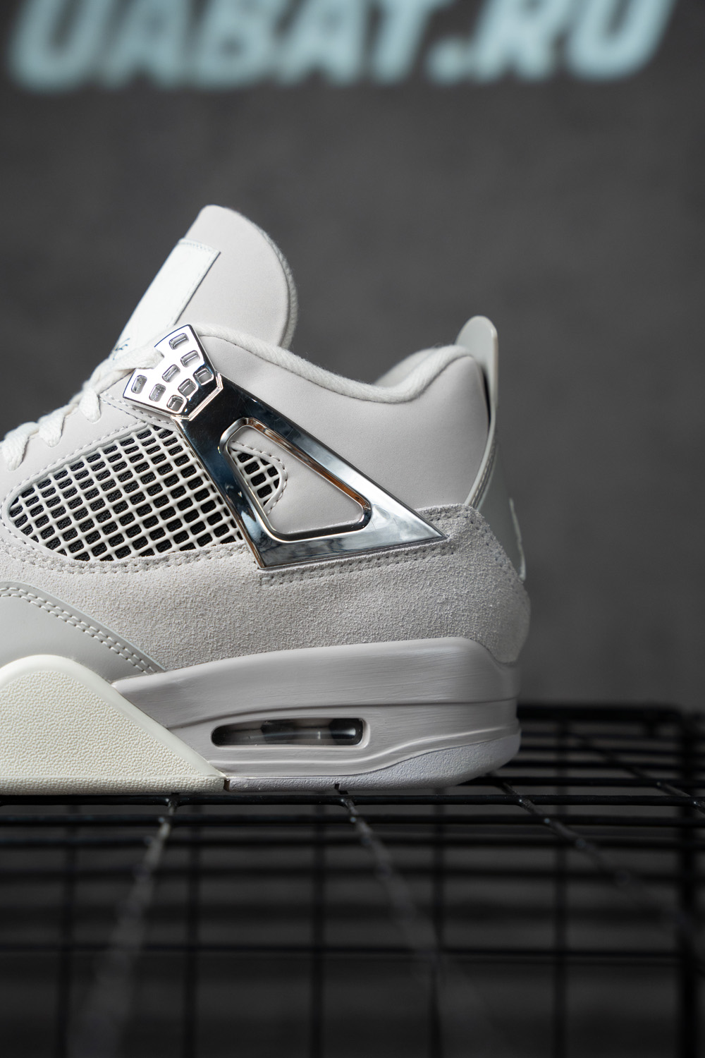 Air Jordan 4 Retro 'Frozen Moments'